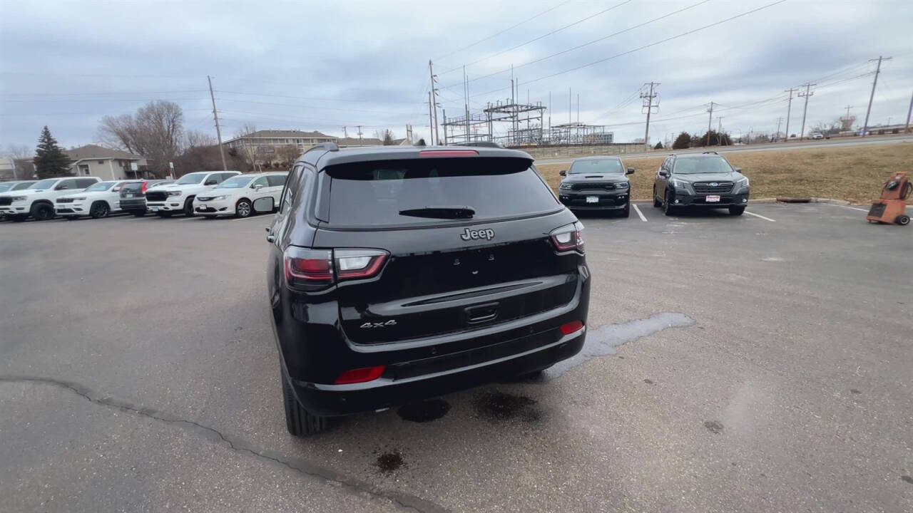 2025 Jeep Compass for sale at Victoria Auto Sales in Victoria, MN