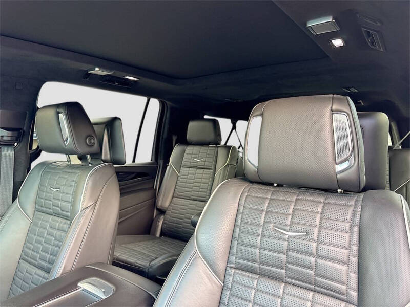 2024 Cadillac Escalade-V ESV