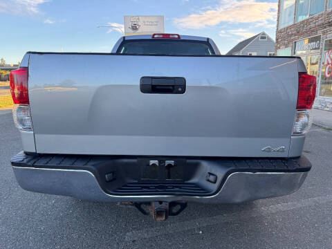 2013 Toyota Tundra Grade