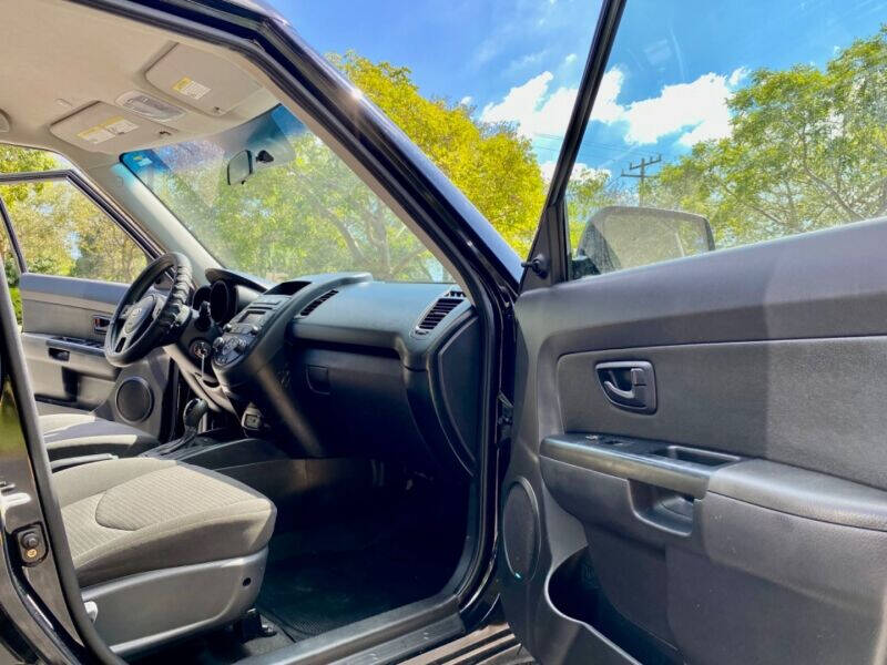 2013 Kia Soul  - $12,995