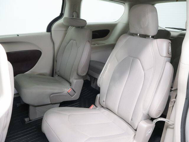 2021 Chrysler Pacifica Touring