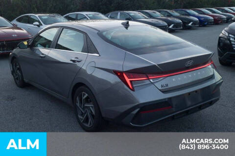 2024 Hyundai Elantra Hybrid Limited