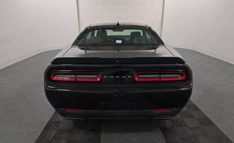 2016 Dodge Challenger R/T Scat Pack