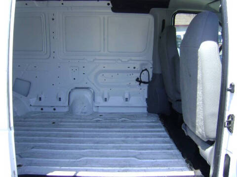 2006 Ford E-Series E-250