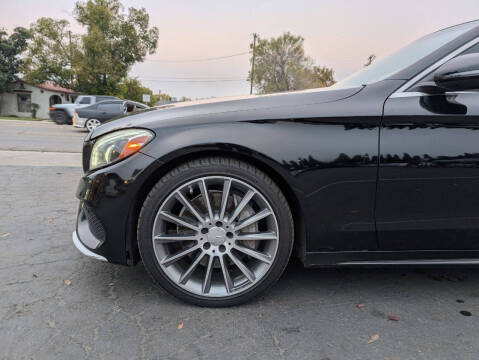 2016 Mercedes-Benz C-Class