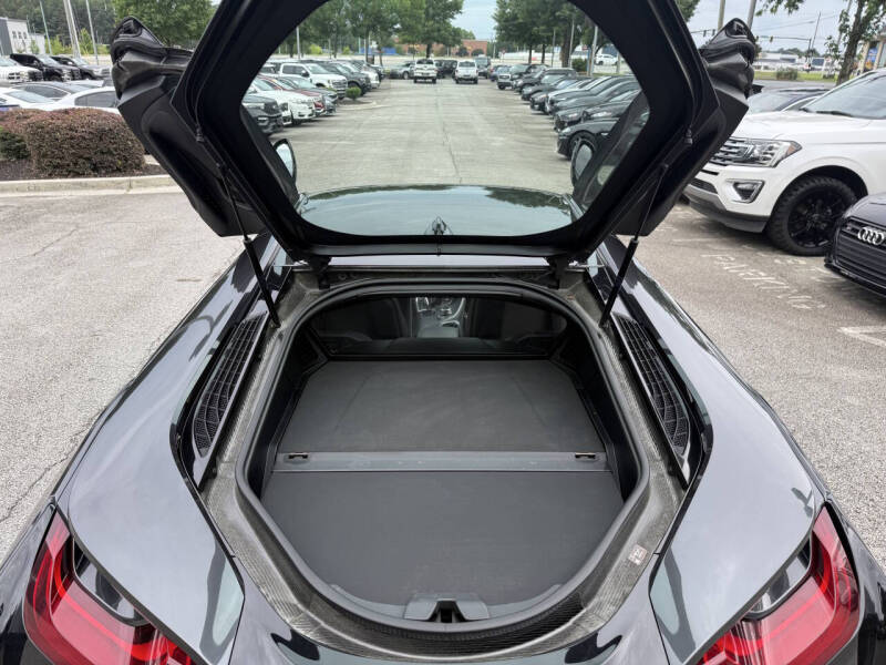 2017 BMW i8
