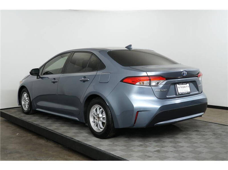 2020 Toyota Corolla Hybrid LE