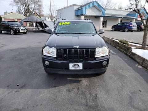 2006 Jeep Grand Cherokee for sale at SUSQUEHANNA VALLEY PRE OWNED MOTORS in Lewisburg PA