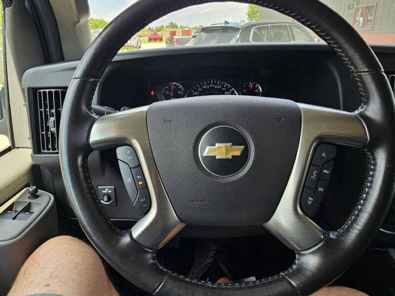 2017 Chevrolet Express 2500
