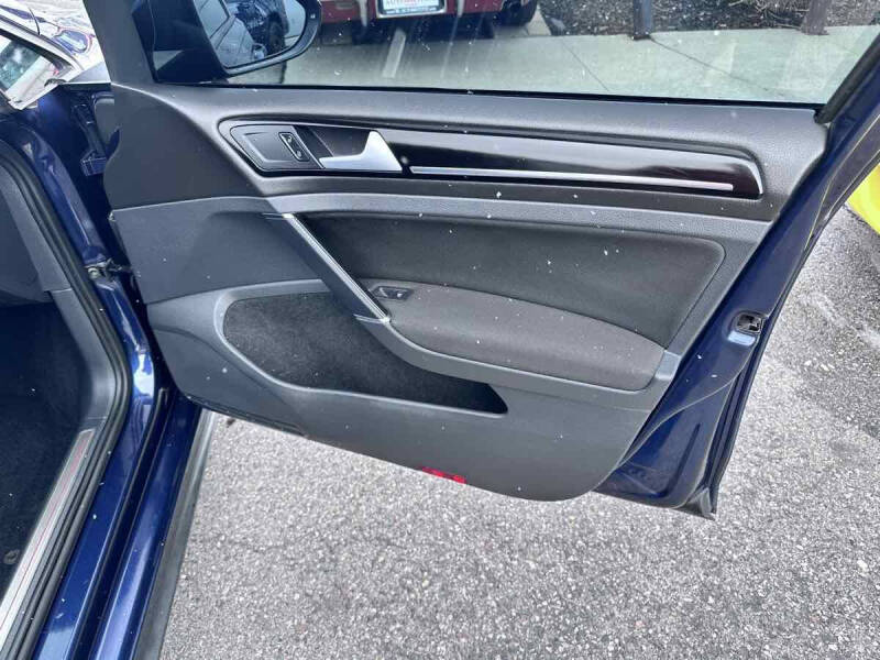 2016 Volkswagen Golf GTI