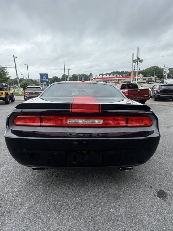 2013 Dodge Challenger Rallye Redline Appearance Group