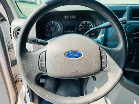 2014 Ford E-Series