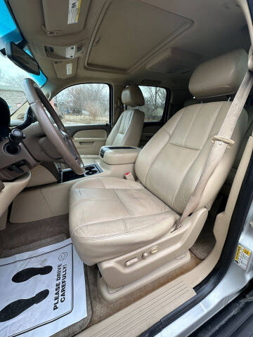 2010 GMC Yukon XL SLT