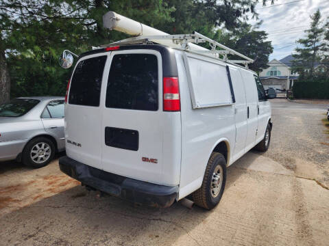 2016 GMC Savana 3500