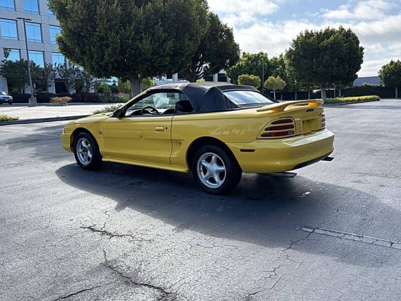 1995 Ford Mustang GT