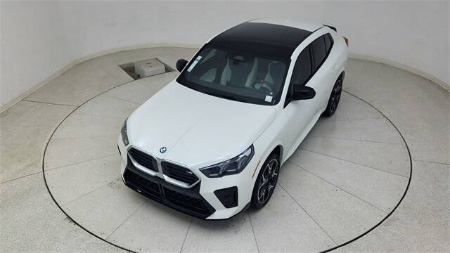 2025 BMW X2 M35i