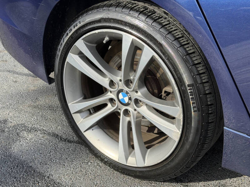 2018 BMW 3 Series 330i xDrive