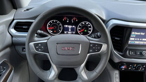 2018 GMC Acadia SLE-2