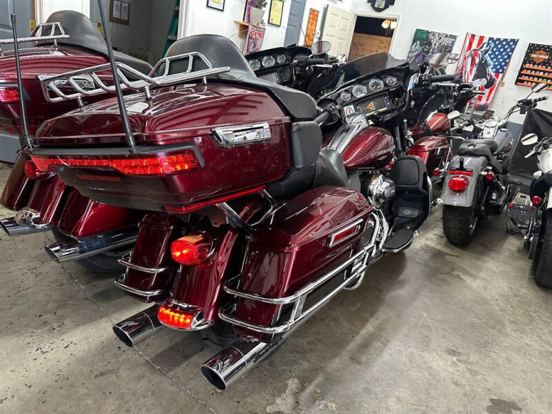 2014 Harley-Davidson FLHTK -