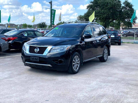 2016 Nissan Pathfinder S