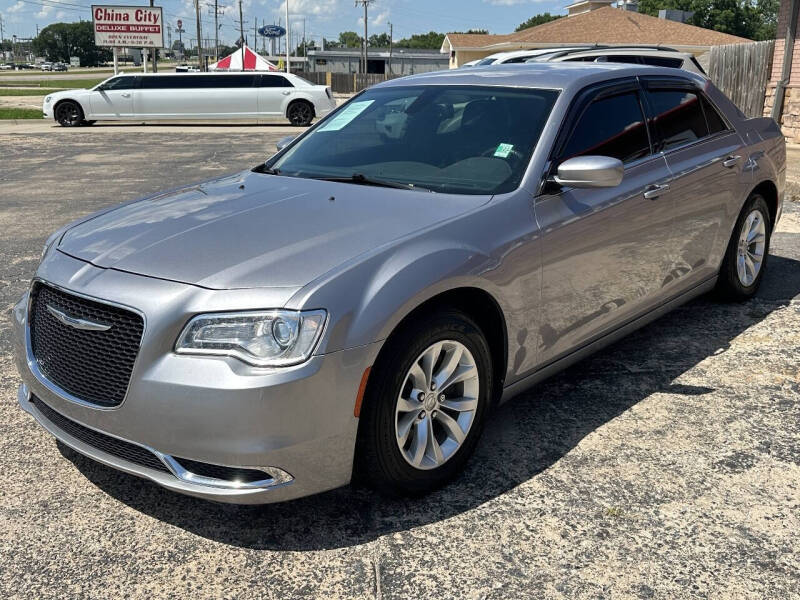 2015 Chrysler 300 Limited