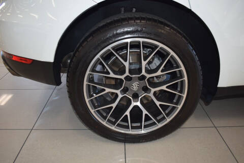 2016 Porsche Macan S