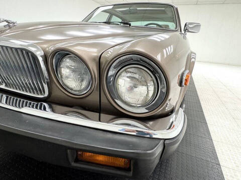 1986 Jaguar XJ-Series XJ6 Vanden Plas
