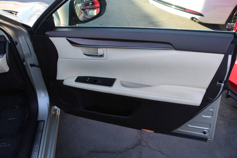 2016 Lexus ES 350
