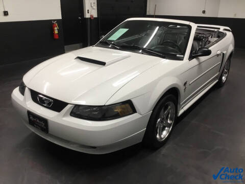 2003 Ford Mustang