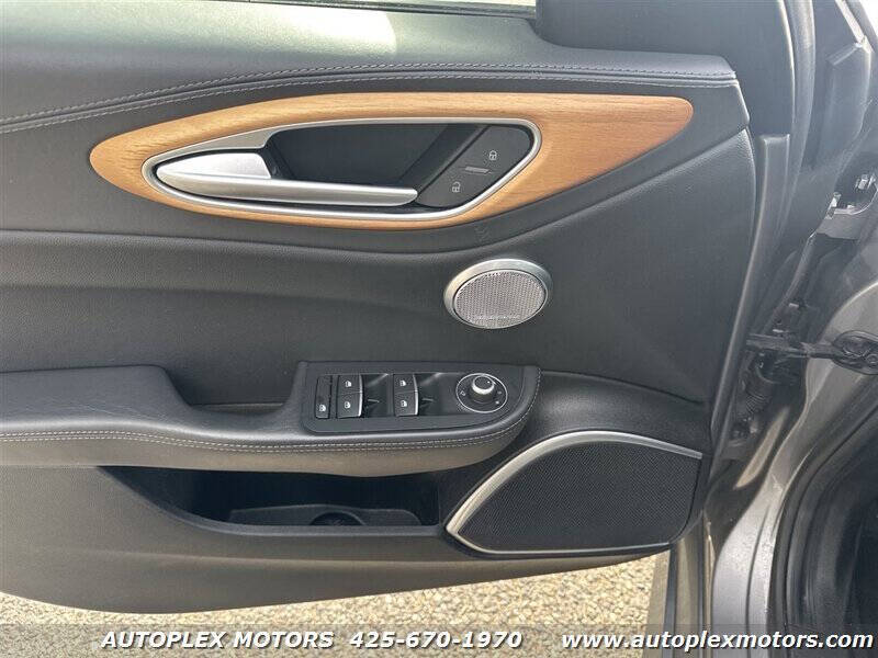 2017 Alfa Romeo Giulia Ti