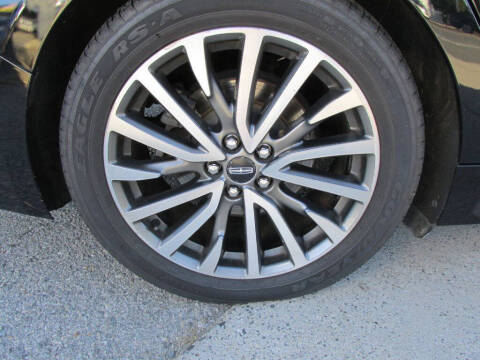 2018 Lincoln Continental Select