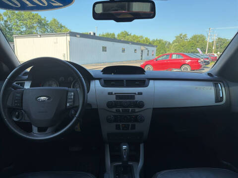 2010 Ford Focus SES