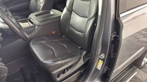 2020 Cadillac Escalade Premium Luxury