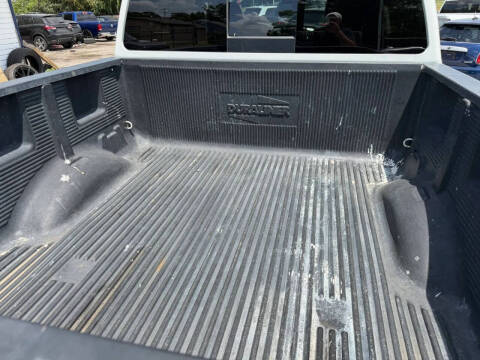 2017 Nissan Titan