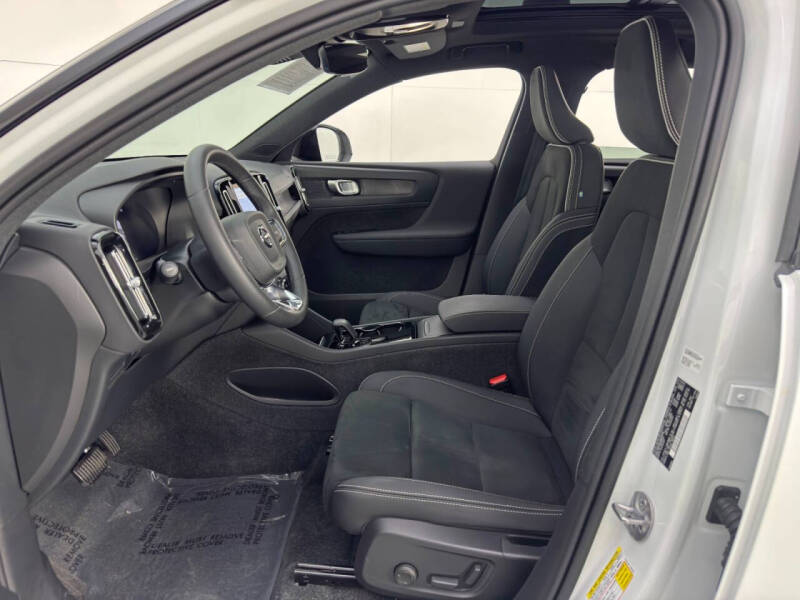 2024 Volvo XC40 Recharge Twin Plus