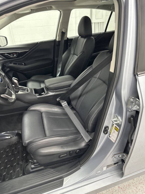 2022 Subaru Legacy Limited XT