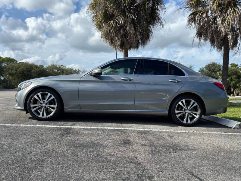 2016 Mercedes-Benz C-Class