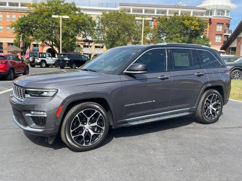 2022 Jeep Grand Cherokee Summit Reserve