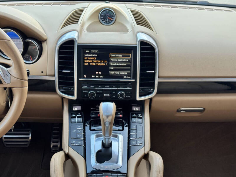 2012 Porsche Cayenne S