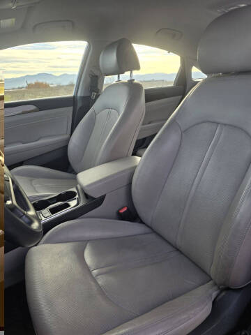 2017 Hyundai Sonata Hybrid Limited