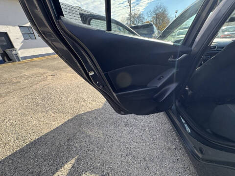 2014 Mazda MAZDA3 i Touring