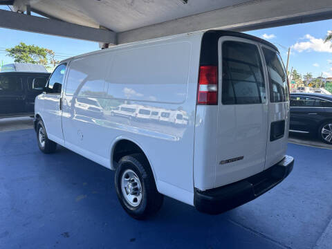 2021 Chevrolet Express 2500