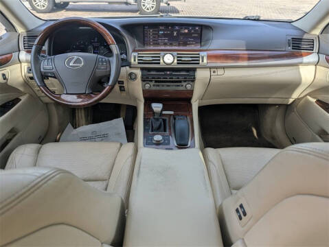 2015 Lexus LS 460