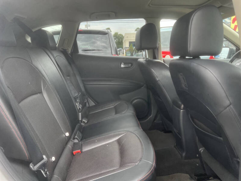 2012 Nissan Rogue SV