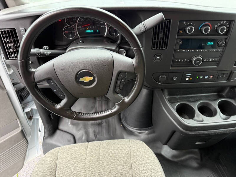 2021 Chevrolet Express 3500