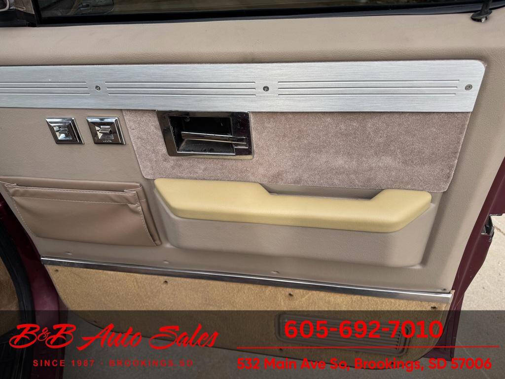 1982 GMC C/K 1500 Series 56
