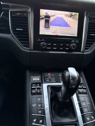 2018 Porsche Macan S