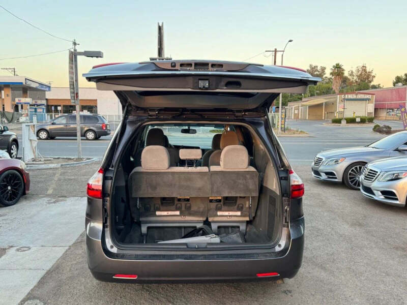 2017 Toyota Sienna