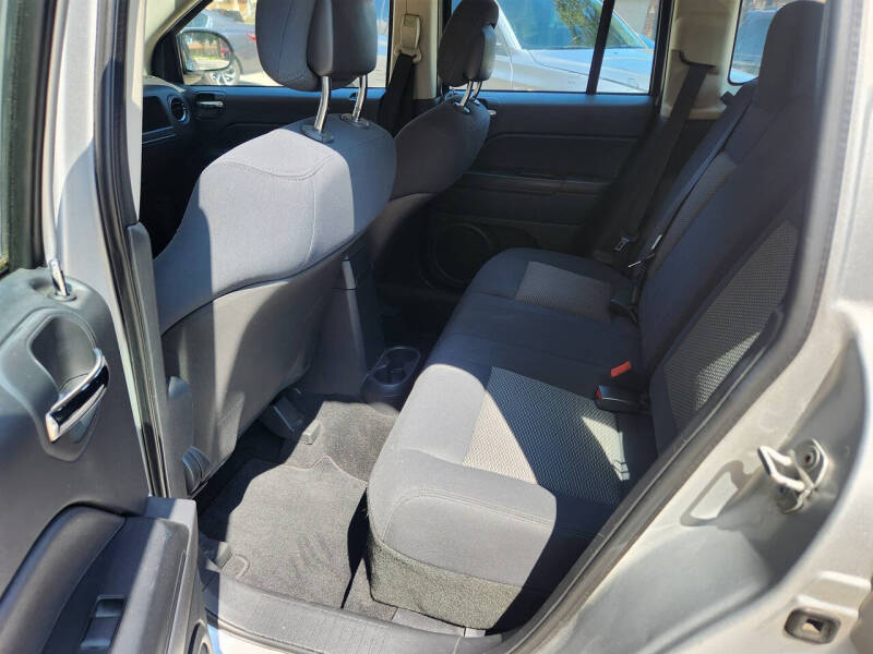 2010 Jeep Compass Sport