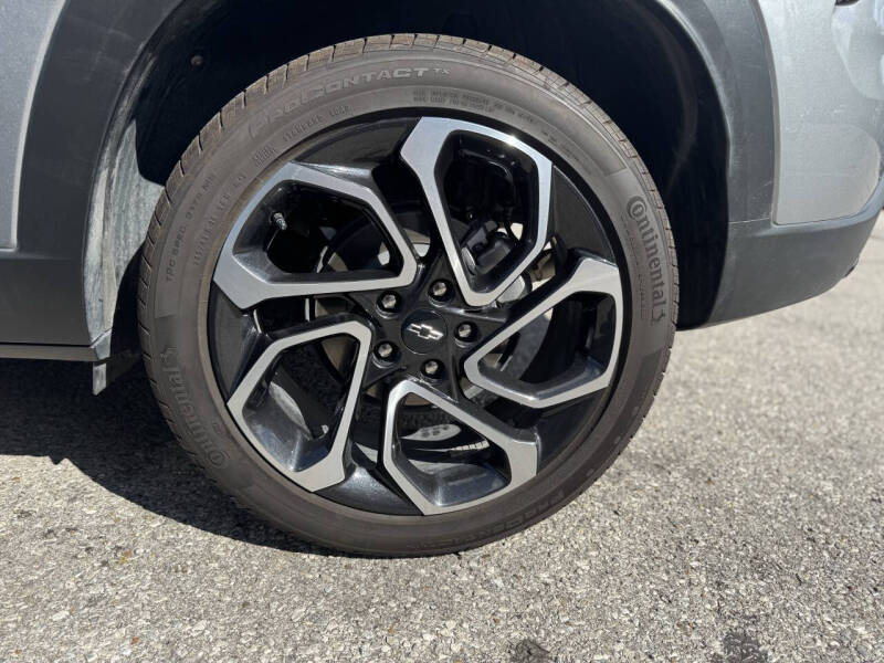 2025 Chevrolet Trax RS